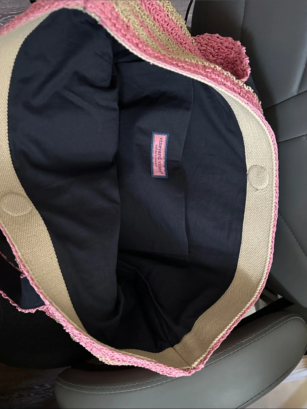 Vineyard Vines pink beige